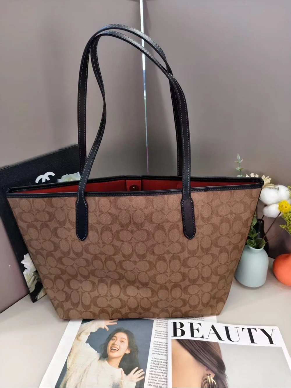 Coach signature canvas